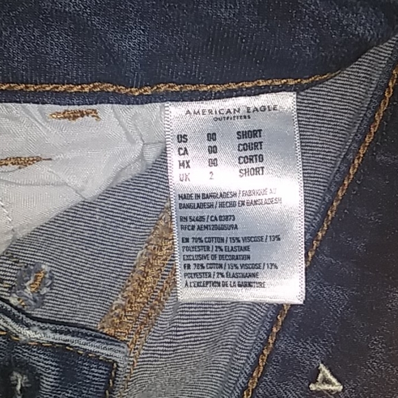 Jeans - Picture 2 of 3